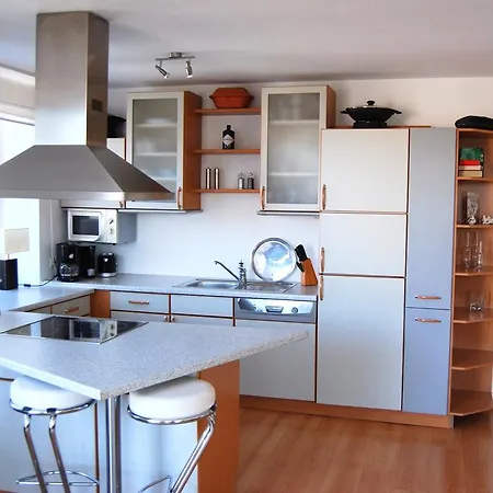 Warnemuende Am Kurpark Apartment *